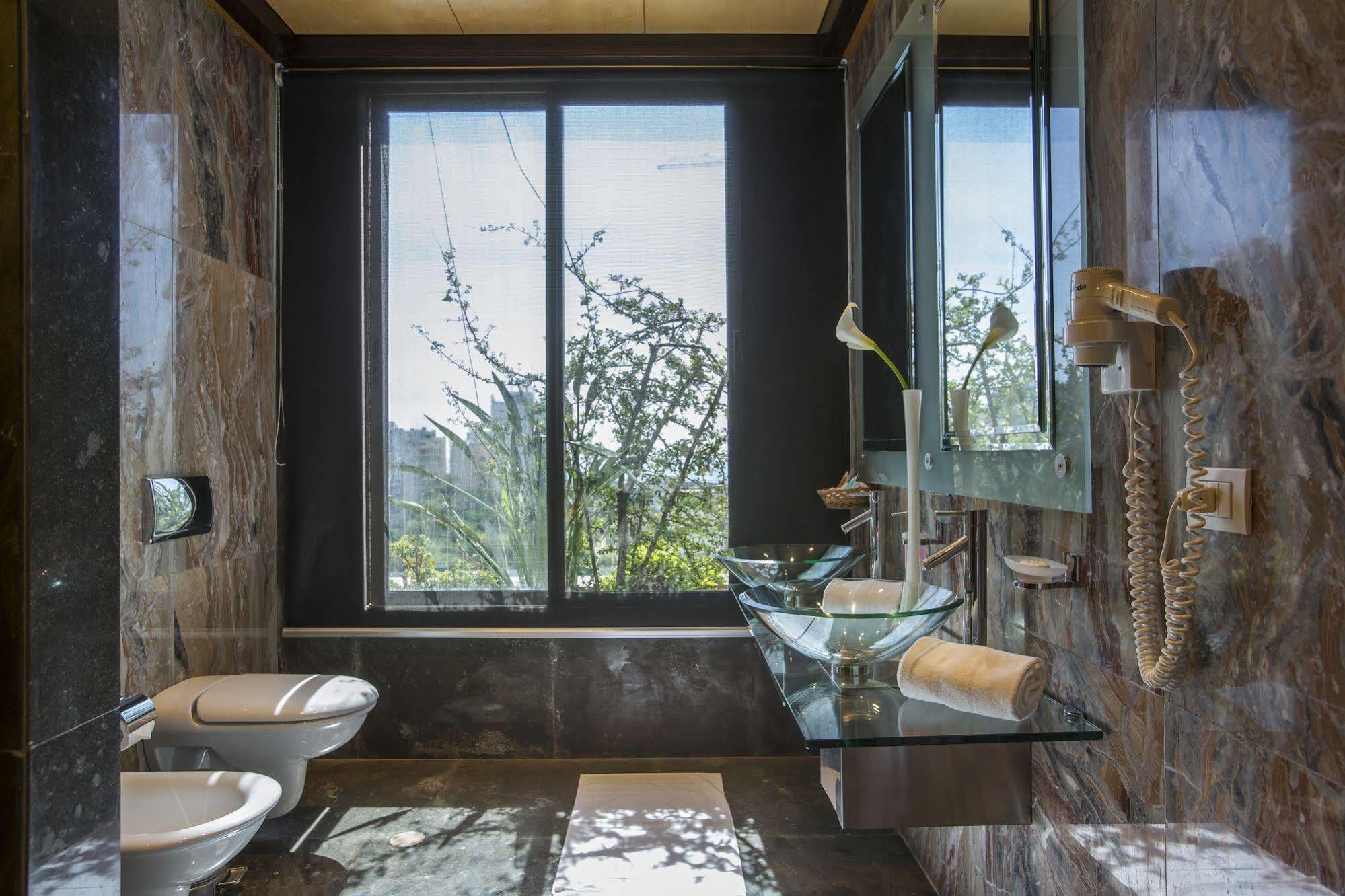 Ferienwohnung Lahoya Beirut Exterior foto
